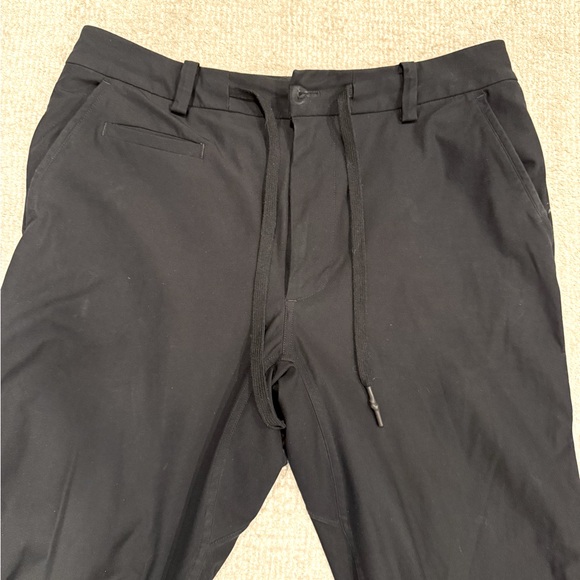 Lululemon joggers, size 32 - Picture 1 of 6